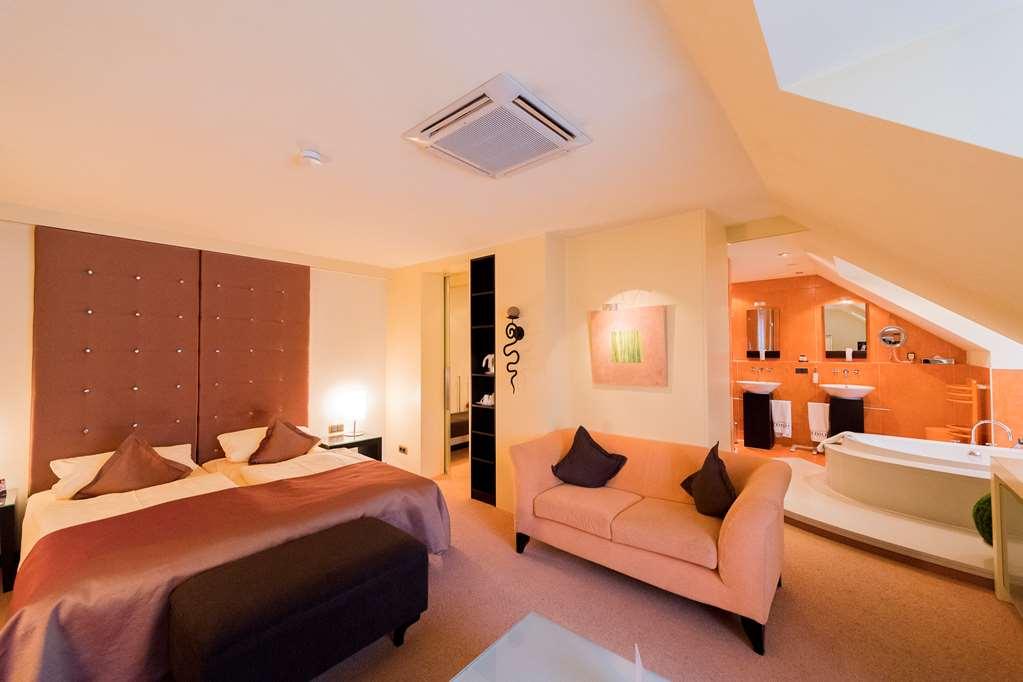 Atrium Hotel Mainz Room photo